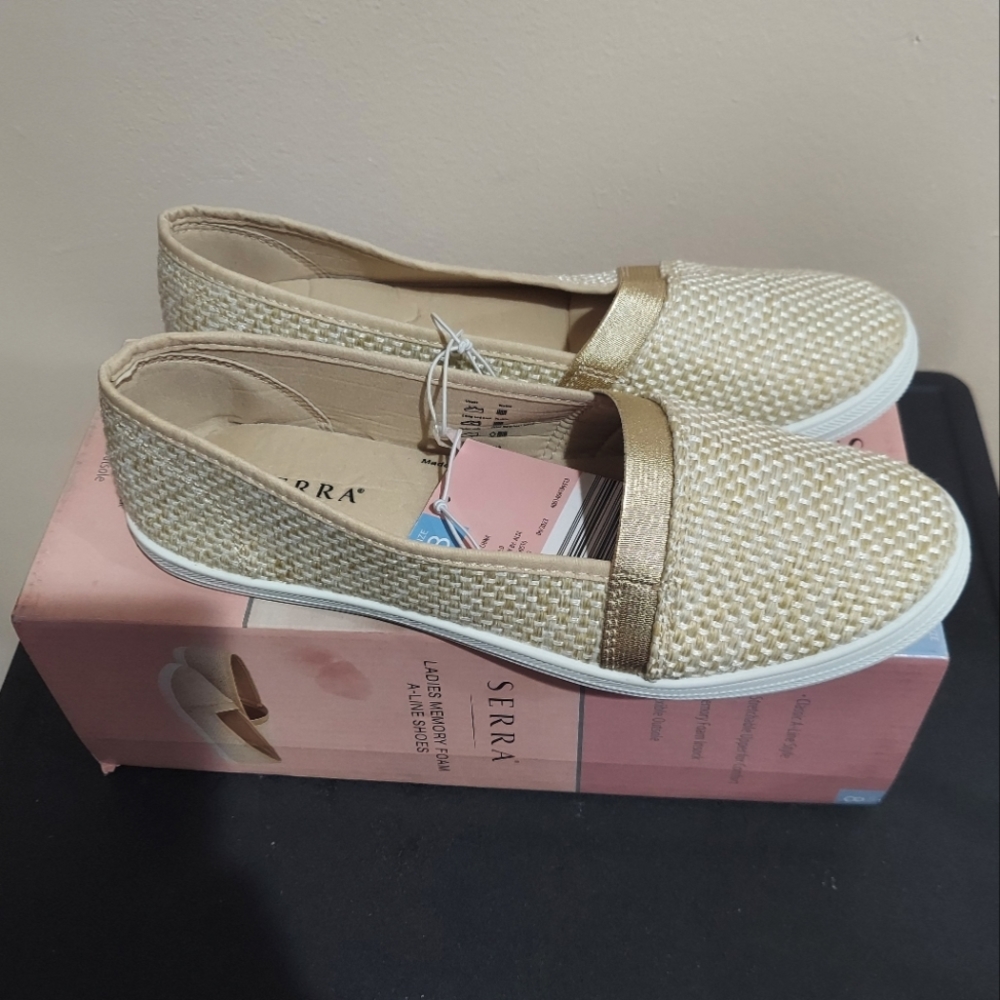 Serra Women's A-Line Shoes